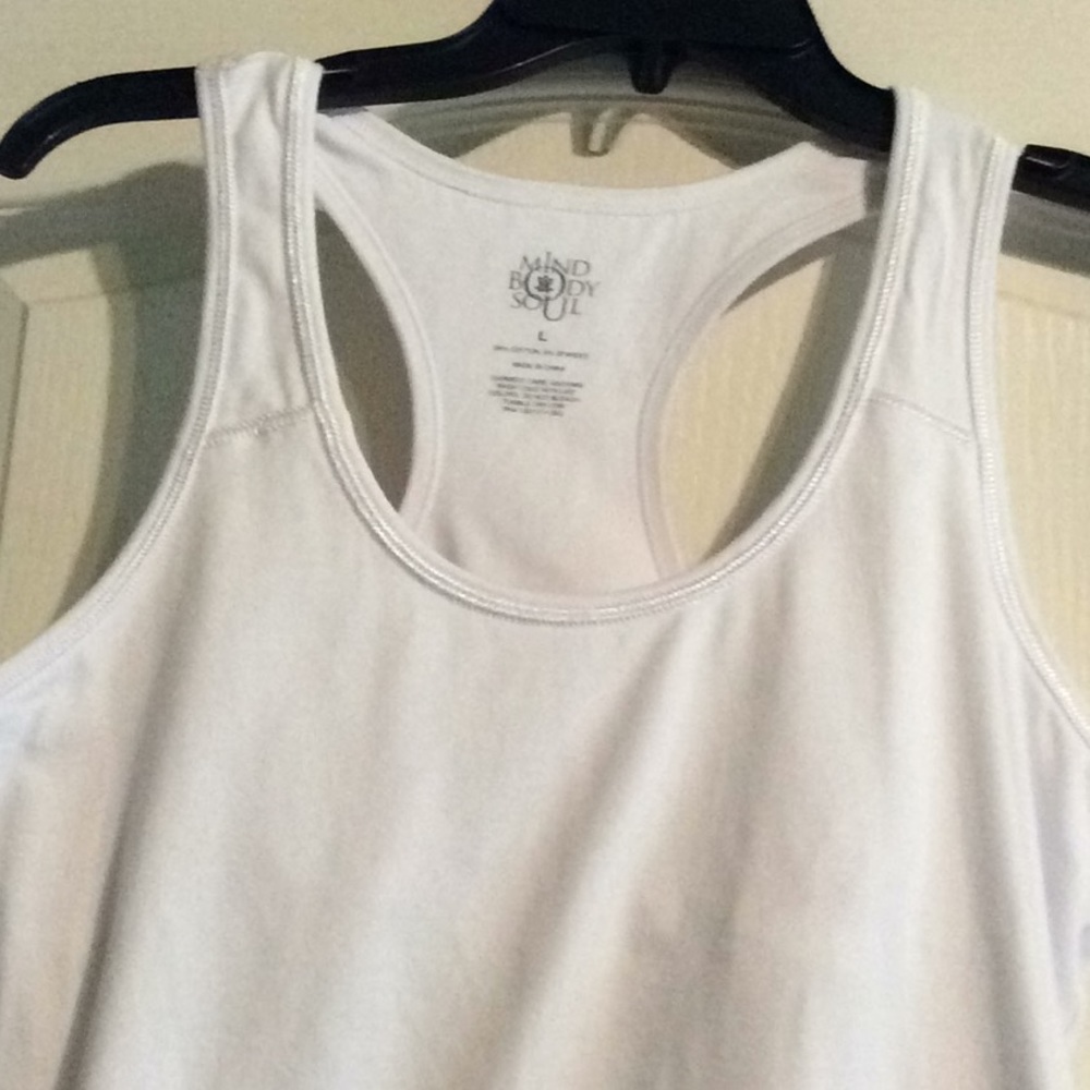 Tank top - Picture 2 of 2